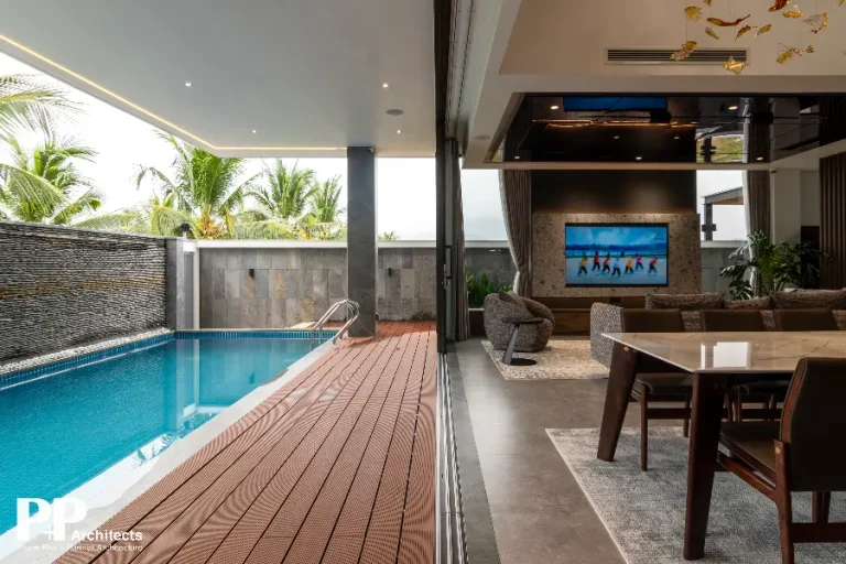 Thiết kế villa biệt thự Nha Trang có sân trong với khu vực hồ bơi kết nối không gian sinh hoạt chung